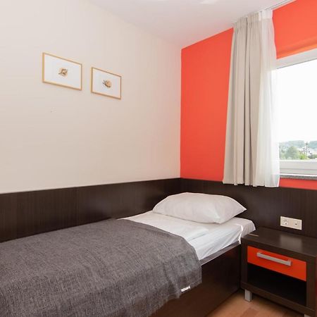 Residence Marina Garbin Apartment Portoroz Ngoại thất bức ảnh